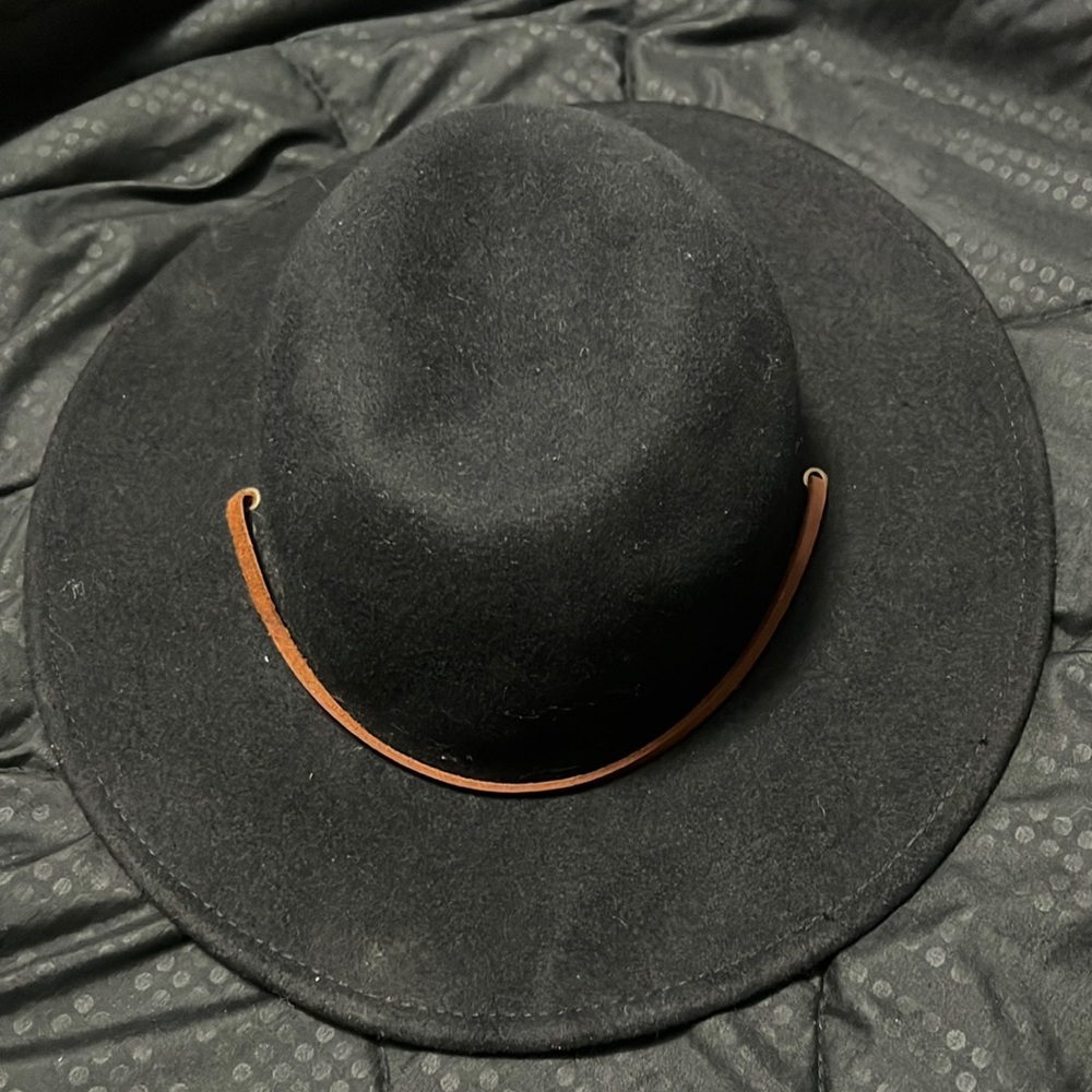 Black Brixton hat medium